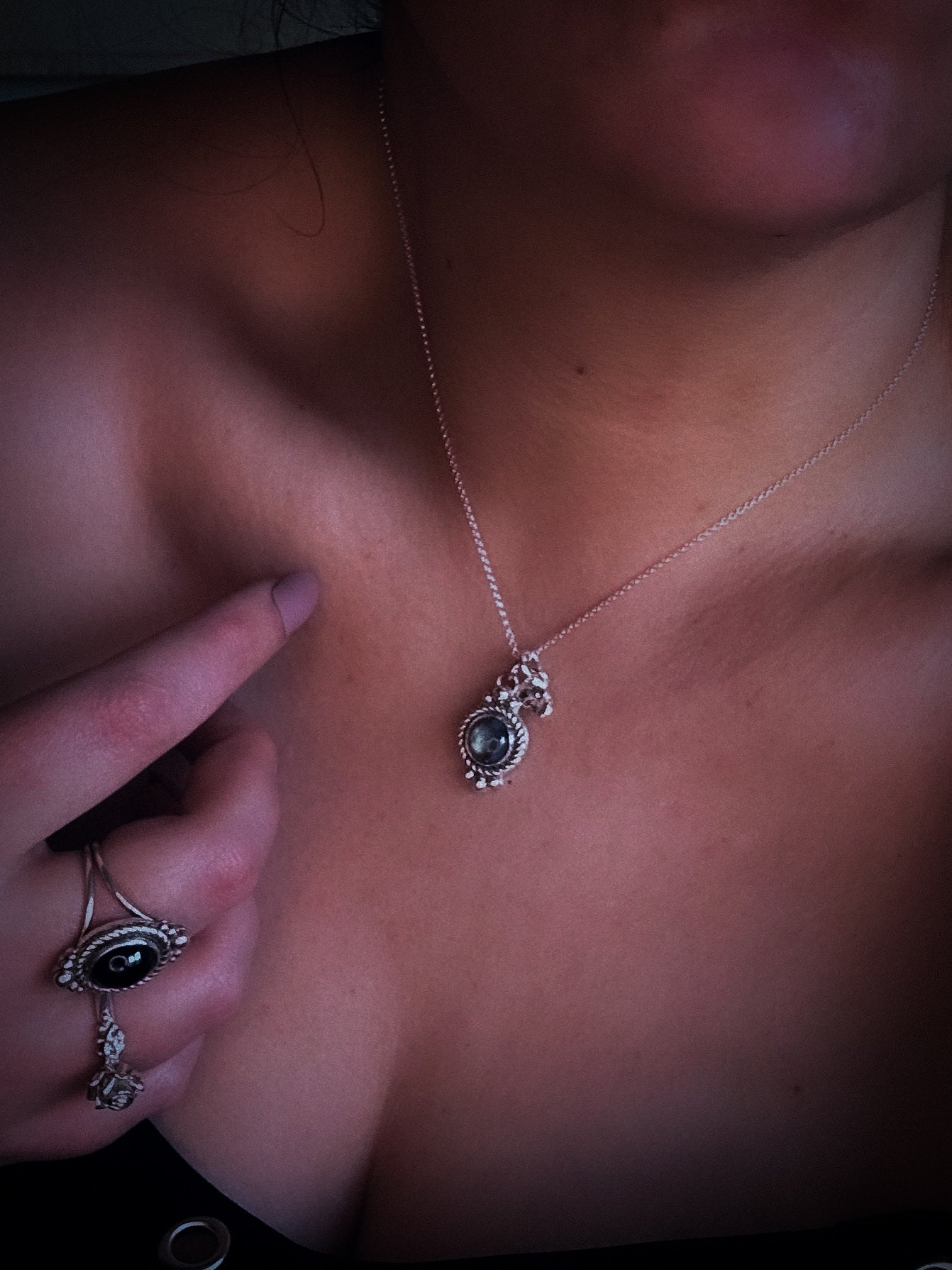 Pendente Sakura Queen con labradorite blu
